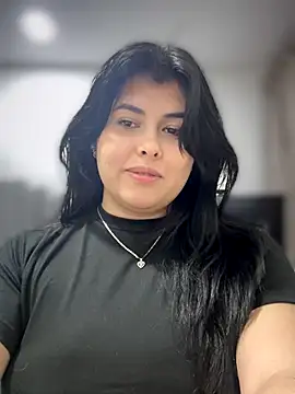 Snapshot of Alyaa_s chatting on October 30, 2025, 2:02 am Alyaa s online show from October 30, 2025, 2:02 am