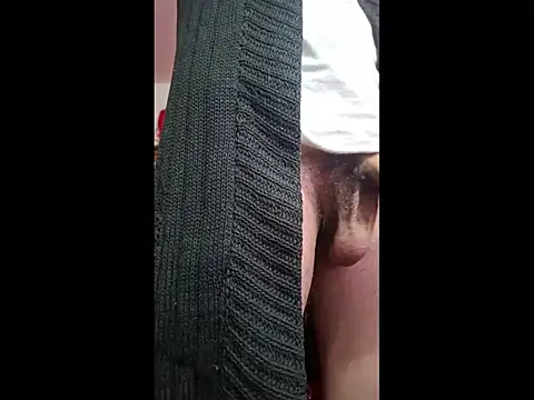 Snapshot of ALBEIROFOOTBALL1992 chatting on December 3, 2025, 2:15 pm ALBEIROFOOTBALL1992 online show from December 3, 2025, 2:15 pm