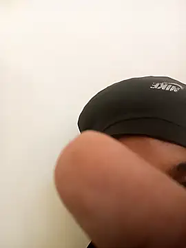 Snapshot of Smith23q123 chatting on October 29, 2025, 11:56 am Smith23q123 online show from October 29, 2025, 11:56 am