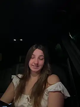 DoriDeluxe66 online show from October 19, 2025, 12:22 am