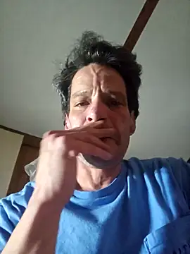 chosen923 online show from October 16, 2025, 5:36 pm