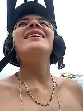 Sarita-candy online show from February 23, 2025, 1:53 pm