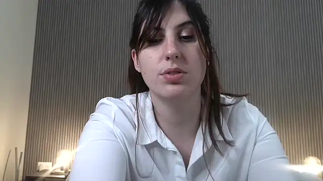 Snapshot of MysteryGirl7 chatting on February 14, 2025, 12:25 pm MysteryGirl7 online show from February 14, 2025, 12:25 pm