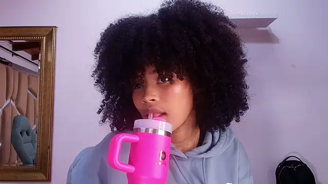 naia blessed online show from September 30, 2025, 7:19 pm