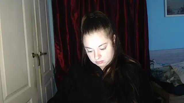 ryhhnnagold99 online show from November 21, 2025, 2:49 pm