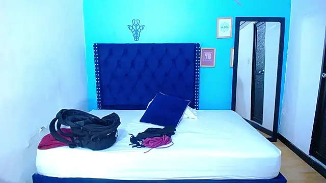 indian sweety18 online show from December 13, 2024, 3:27 am