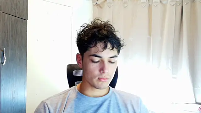 Snapshot of jimmy_class chatting on February 11, 2026, 10:37 pm jimmy class online show from February 11, 2026, 10:37 pm