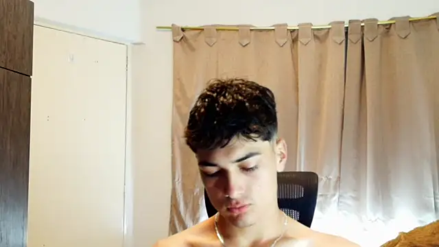 Snapshot of jimmy_class chatting on February 16, 2026, 7:54 pm jimmy class online show from February 16, 2026, 7:54 pm