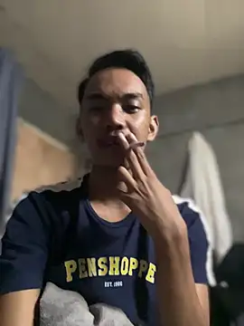 BoYofTheWorld 21 online show from April 27, 2026, 3:21 pm