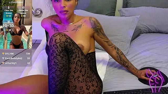 Snapshot of KimiBrown chatting on February 21, 2025, 2:06 pm KimiBrown online show from February 21, 2025, 2:06 pm