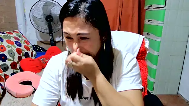 M e c e l online show from September 18, 2025, 4:09 pm