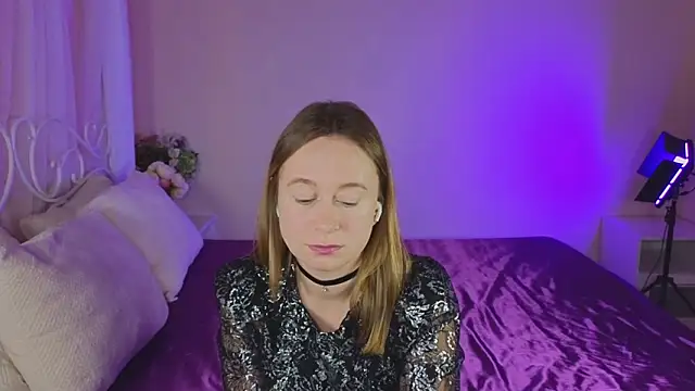 BrookeEvans online show from February 9, 2025, 9:49 pm