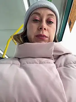 BrookeEvans online show from February 13, 2025, 7:03 am