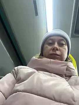 BrookeEvans online show from February 21, 2025, 6:59 pm