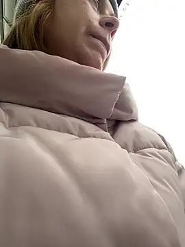 BrookeEvans online show from March 6, 2025, 7:36 am