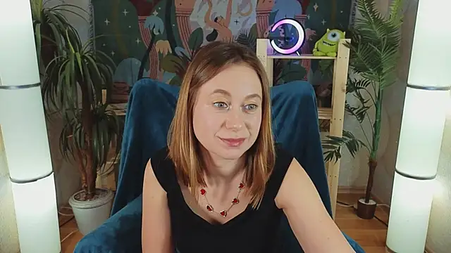 BrookeEvans online show from March 10, 2025, 4:17 am