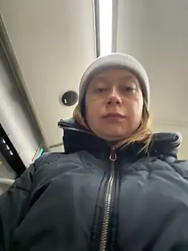 BrookeEvans online show from March 21, 2025, 6:51 pm