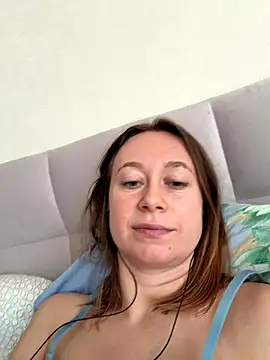 BrookeEvans online show from September 15, 2025, 5:29 am