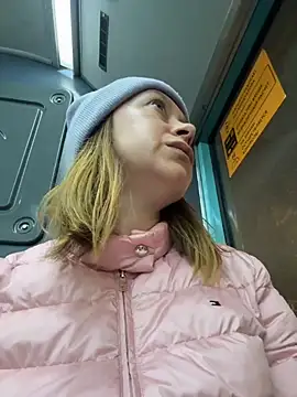 BrookeEvans online show from September 20, 2025, 6:53 pm