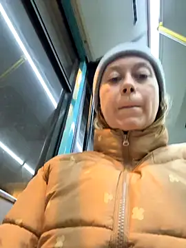 BrookeEvans online show from October 29, 2025, 6:53 pm