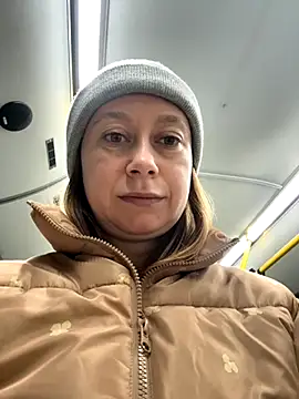 BrookeEvans online show from November 8, 2025, 7:01 pm