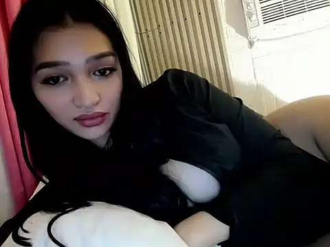  caroline69 online show from January 28, 2025, 4:18 am