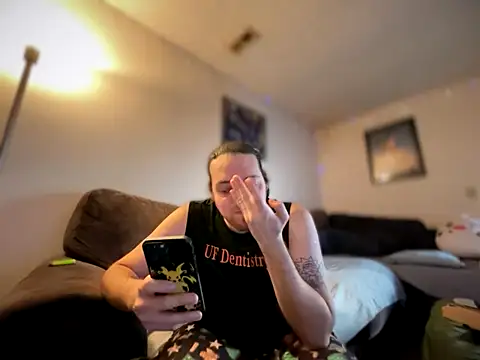 Snapshot of lucasgalacticman chatting on December 22, 2025, 2:47 pm lucasgalacticman online show from December 22, 2025, 2:47 pm