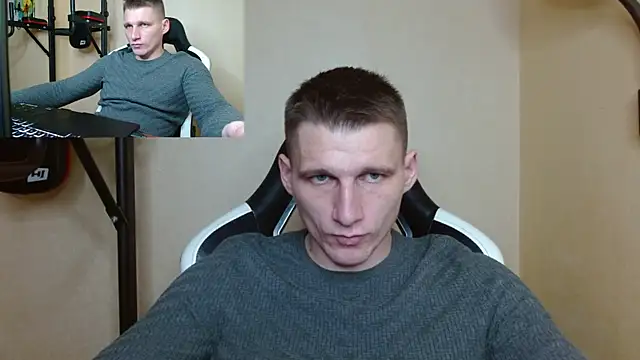 Snapshot of PoliglotJoe chatting on December 2, 2024, 9:02 am PoliglotJoe online show from December 2, 2024, 9:02 am