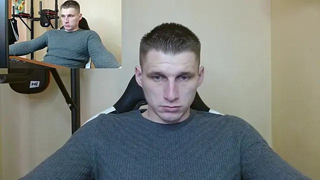 Snapshot of PoliglotJoe chatting on January 7, 2025, 10:01 am PoliglotJoe online show from January 7, 2025, 10:01 am