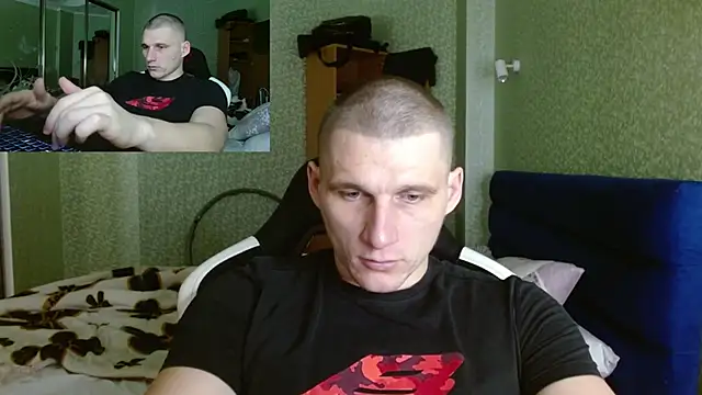 Snapshot of PoliglotJoe chatting on January 26, 2025, 12:43 pm PoliglotJoe online show from January 26, 2025, 12:43 pm