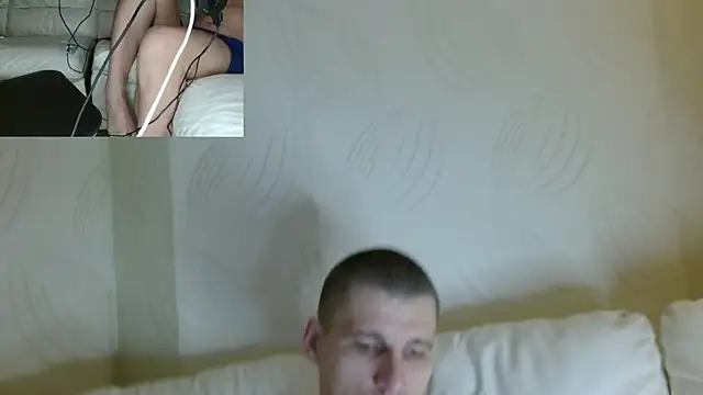 Snapshot of PoliglotJoe chatting on February 4, 2025, 9:20 pm PoliglotJoe online show from February 4, 2025, 9:20 pm