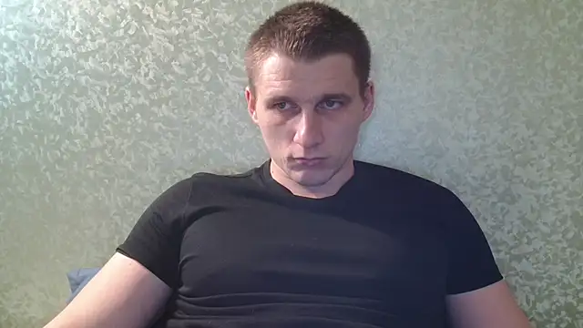 Snapshot of PoliglotJoe chatting on March 6, 2025, 5:22 pm PoliglotJoe online show from March 6, 2025, 5:22 pm