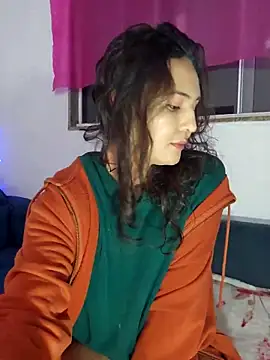 DaniCavalera online show from September 14, 2025, 7:18 am