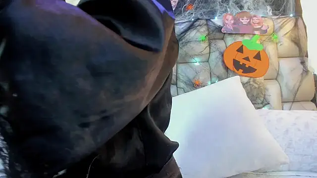 Salo Heaven online show from October 31, 2025, 1:56 pm