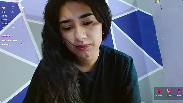 annadu011 online show from September 30, 2025, 9:42 pm