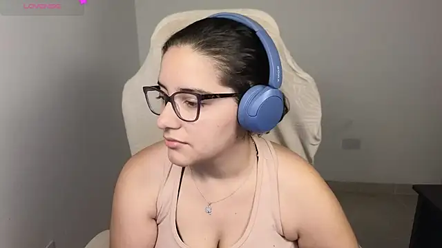 blue  moon  online show from November 23, 2025, 2:11 am