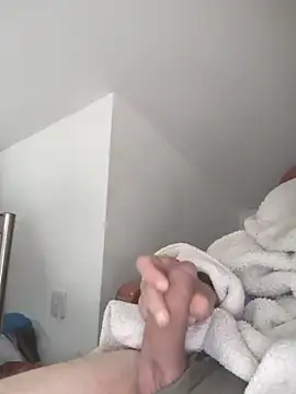 Dani el82xh online show from September 20, 2025, 9:32 am