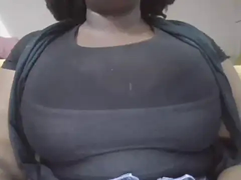 Snapshot of MissCC99 chatting on February 9, 2025, 5:40 am MissCC99 online show from February 9, 2025, 5:40 am