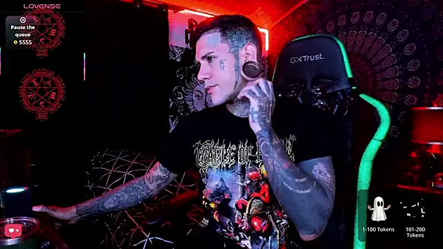 Snapshot of josh__ackerman chatting on September 28, 2025, 10:59 pm josh ackerman online show from September 28, 2025, 10:59 pm