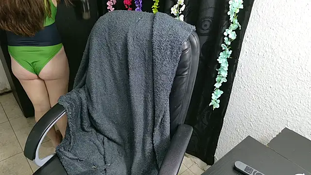 ann bronw online show from October 16, 2025, 12:33 am