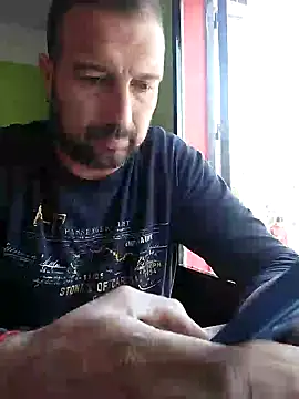 Snapshot of juandi21cm chatting on January 13, 2025, 3:04 pm juandi21cm online show from January 13, 2025, 3:04 pm