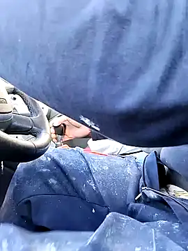 Snapshot of juandi21cm chatting on January 17, 2025, 1:56 pm juandi21cm online show from January 17, 2025, 1:56 pm