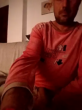 Snapshot of juandi21cm chatting on February 8, 2025, 12:06 am juandi21cm online show from February 8, 2025, 12:06 am