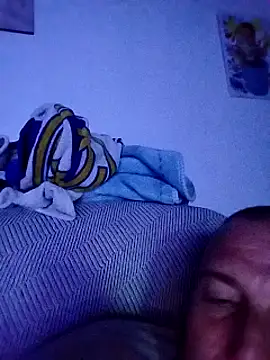 Snapshot of juandi21cm chatting on February 19, 2025, 10:09 pm juandi21cm online show from February 19, 2025, 10:09 pm