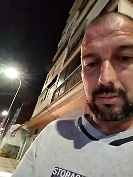 Snapshot of juandi21cm chatting on February 22, 2025, 7:23 am juandi21cm online show from February 22, 2025, 7:23 am