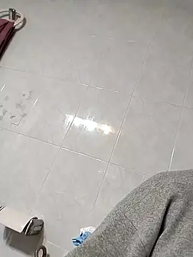 Snapshot of juandi21cm chatting on February 23, 2025, 6:28 am juandi21cm online show from February 23, 2025, 6:28 am