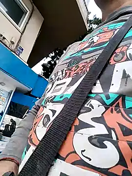 Snapshot of juandi21cm chatting on March 3, 2025, 3:09 pm juandi21cm online show from March 3, 2025, 3:09 pm