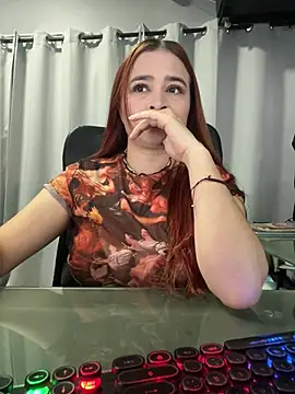 Snapshot of Marie_Castelzc chatting on February 20, 2025, 1:08 pm Marie Castelzc online show from February 20, 2025, 1:08 pm