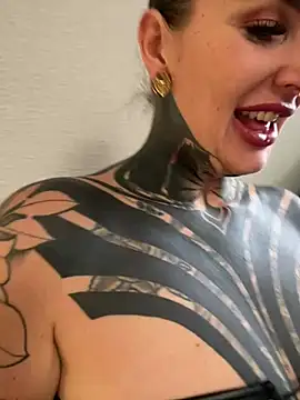 InkedBiitch online show from February 3, 2026, 3:28 pm