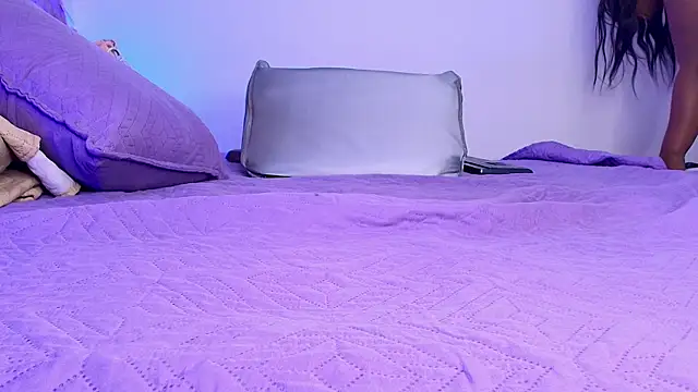  ebony-queen  online show from December 22, 2025, 12:02 pm